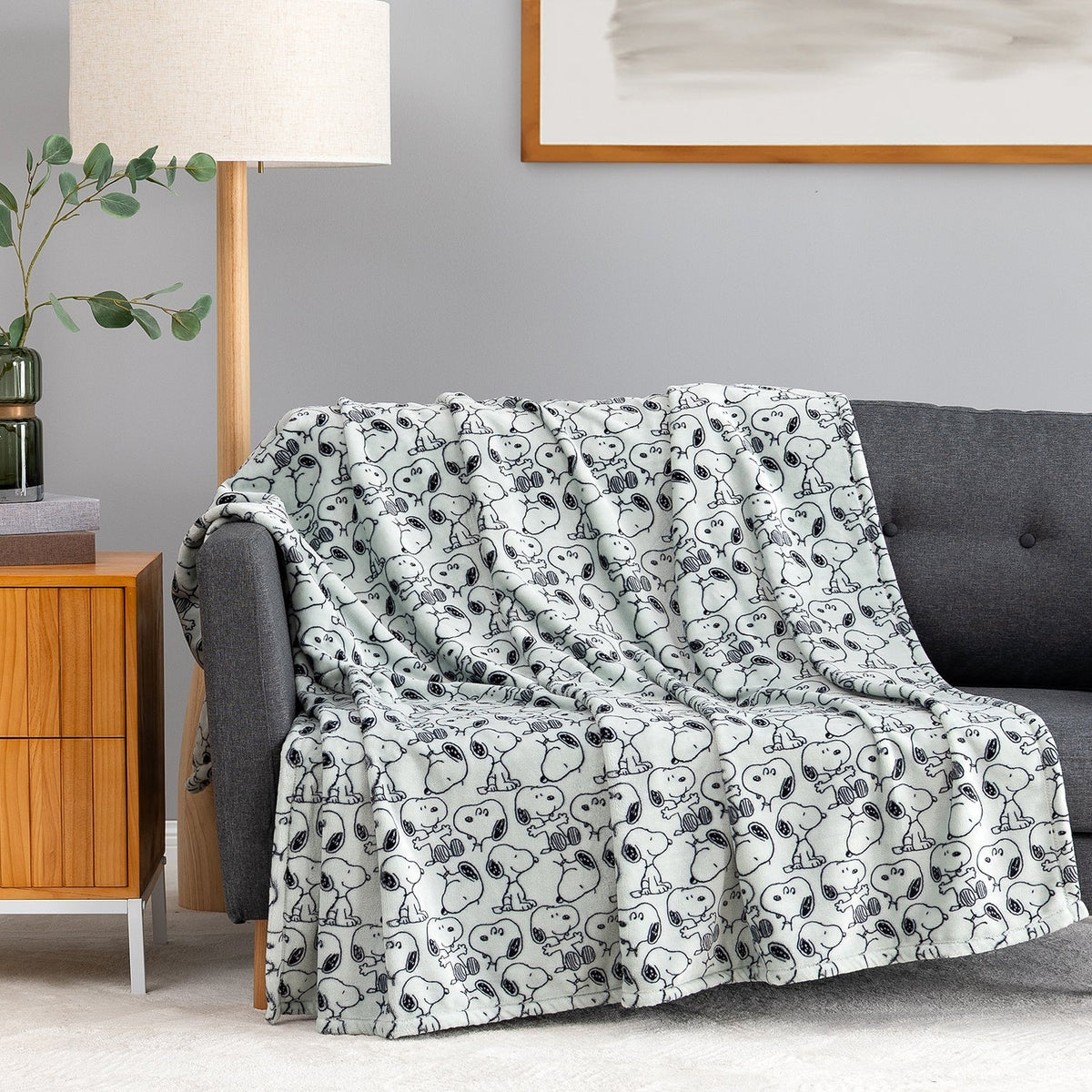 Peanuts® VelvetLoft® Throw
