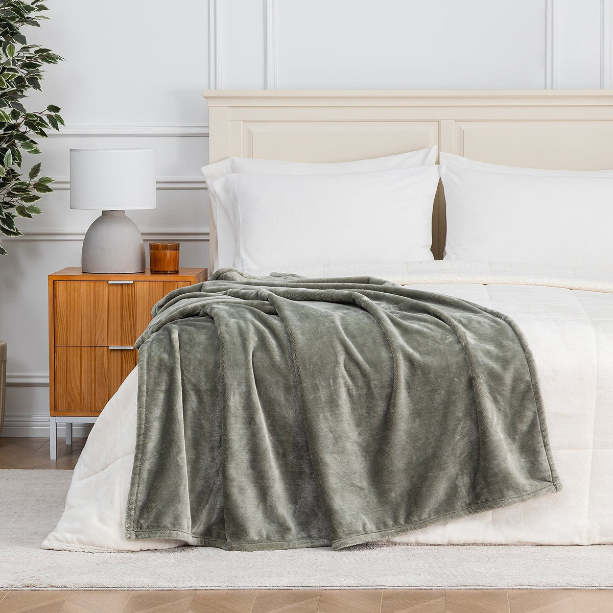 Premium VelvetLoft® Throw