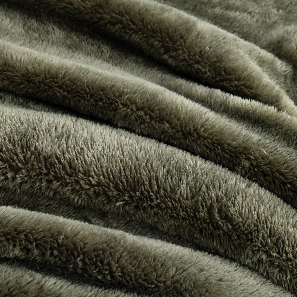 Premium Extra-Fluffy™ Throw