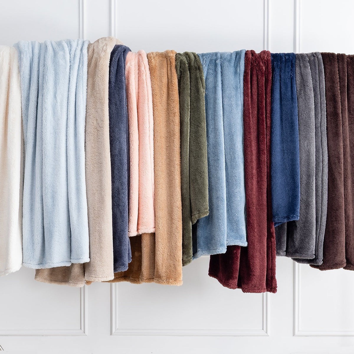 Premium Extra-Fluffy™ Throw